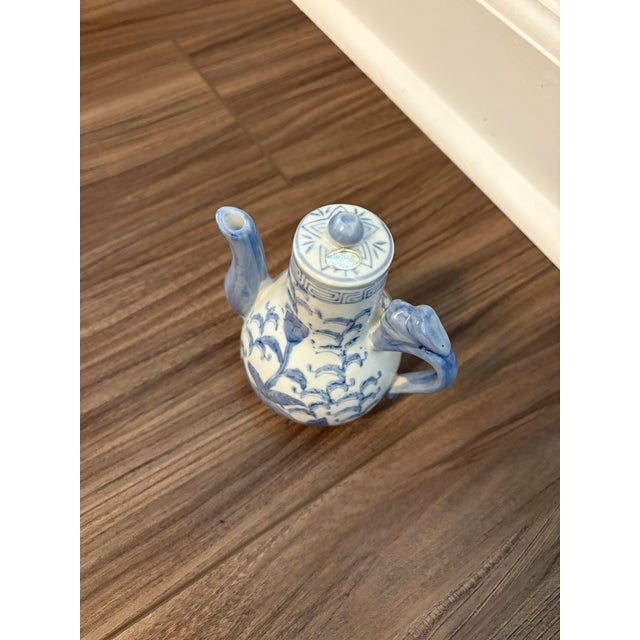 1980s Blue & White Rutlader Ceramic Bottom Filled Vessel Pot For Sale - Image 5 of 5