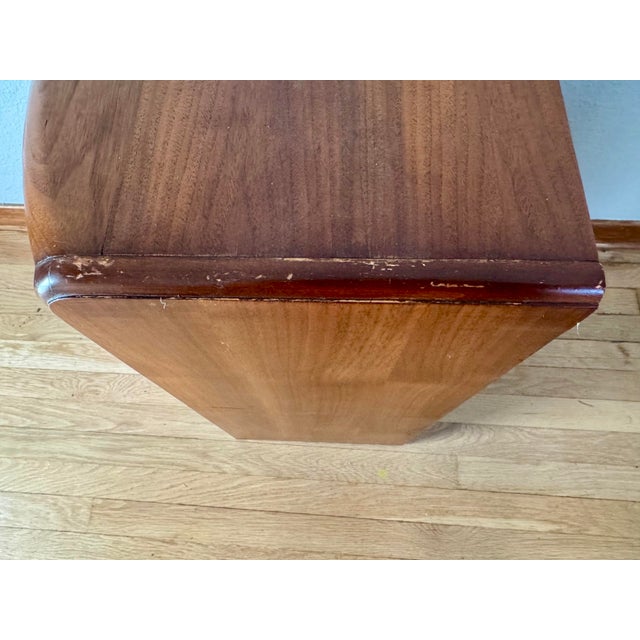 American Streamline Moderne Demilune Nightstand With Drawer and Cabinet, C. 1930s–40s For Sale - Image 14 of 17