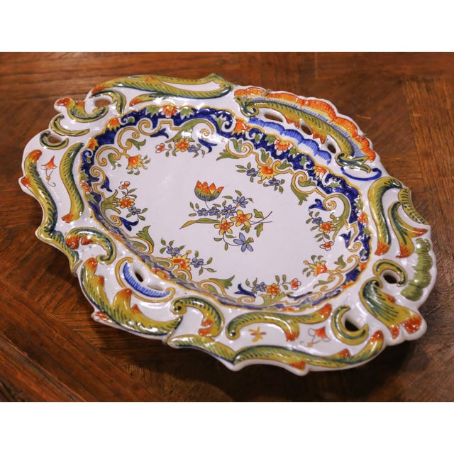 French Early 20th Century French Rouen Faience Wall Platter With Pierced Rim For Sale - Image 3 of 11