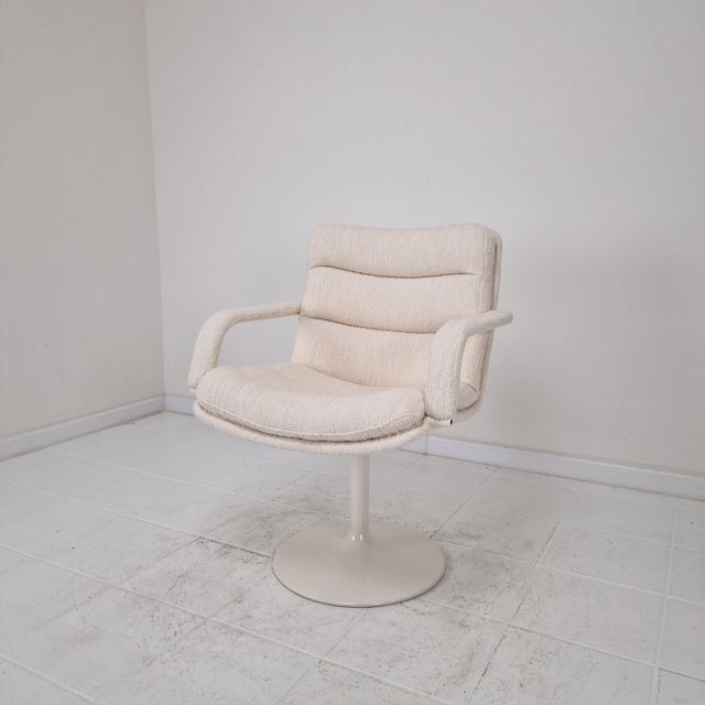 Iconic Geoffrey Harcourt Channel Chair for Artifort, Newly Upholstered, 1970s by Geoffrey Harcourt For Sale - Image 13 of 13