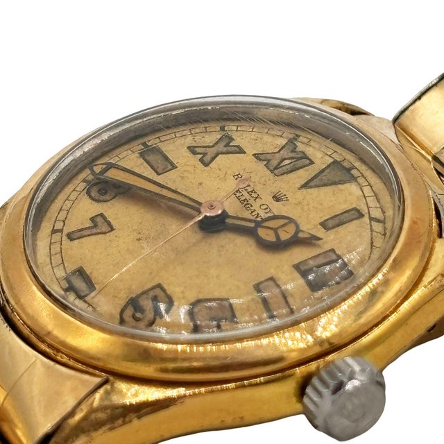 Gold 1947 Rolex Oyster Bubbleback “Elegante” Gold-Plated Wristwatch W California Dial For Sale - Image 8 of 10