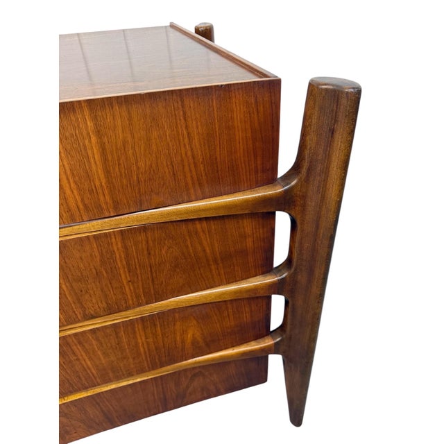 Mid-Century Swedish Modern William Hinn Sculptural Walnut Dresser For Sale - Image 9 of 13