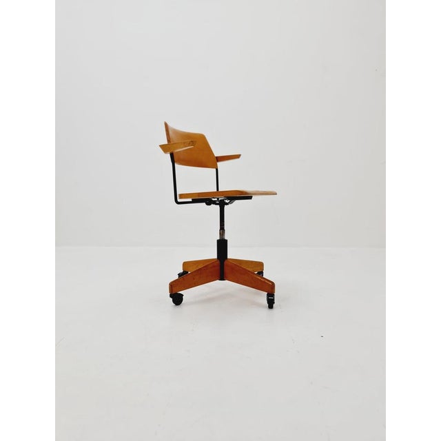 Bauhaus Bauhaus Swivel Office Armchair in Wood from Stollgiroflex 1960s For Sale - Image 3 of 11