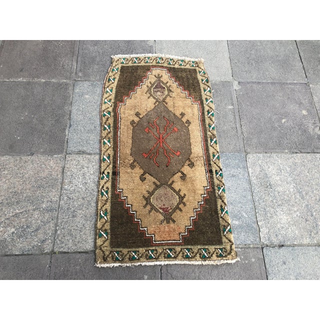 1960s Vintage Nomadic Handknotted Rug- 1′9″ × 3′3″ For Sale - Image 6 of 6