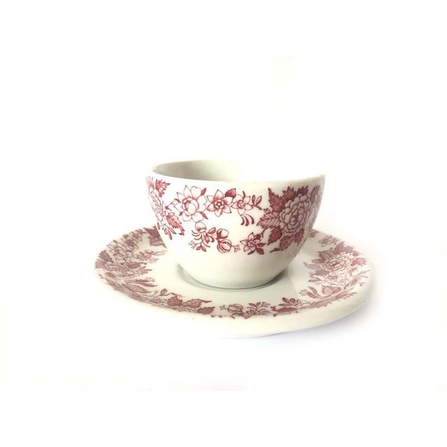 1950s Vintage Jackson China Restaurant Ware Red Flower Teacup Coffee Cup Saucer Set- 2 Pc For Sale - Image 5 of 10