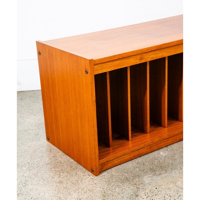 Brown Mid Century Modern Cabinet Audio Vinyl Storage Teak Lp Hifi Audiophile Vintage For Sale - Image 8 of 11