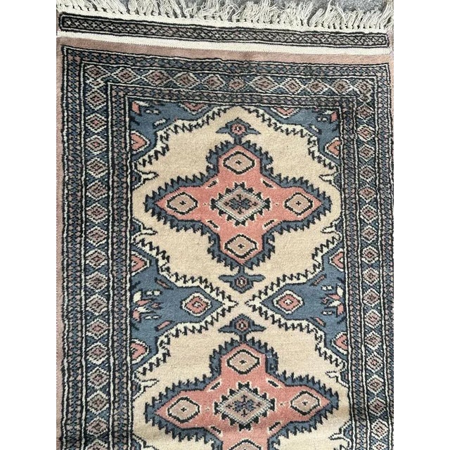 Small Vintage Pakistani Rug, 1980s For Sale - Image 3 of 12