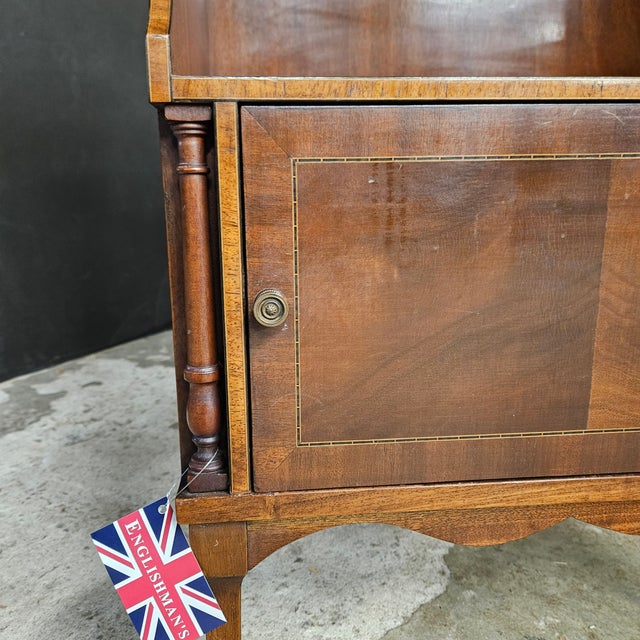 1900-1909 Edwardian Mahogany Waterfall Bookcase With a Cupboard Base on Castors For Sale - Image 9 of 15