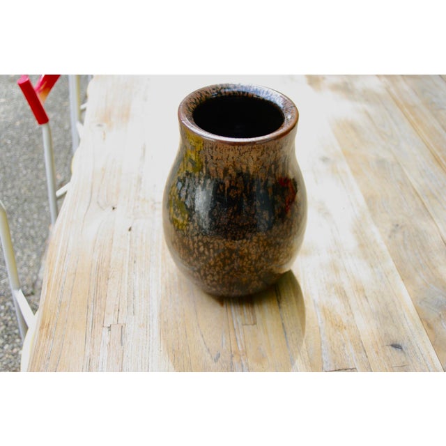 Ceramic Large German Vase with Flowing Glaze by Horst Kerstan, 1985 For Sale - Image 7 of 10