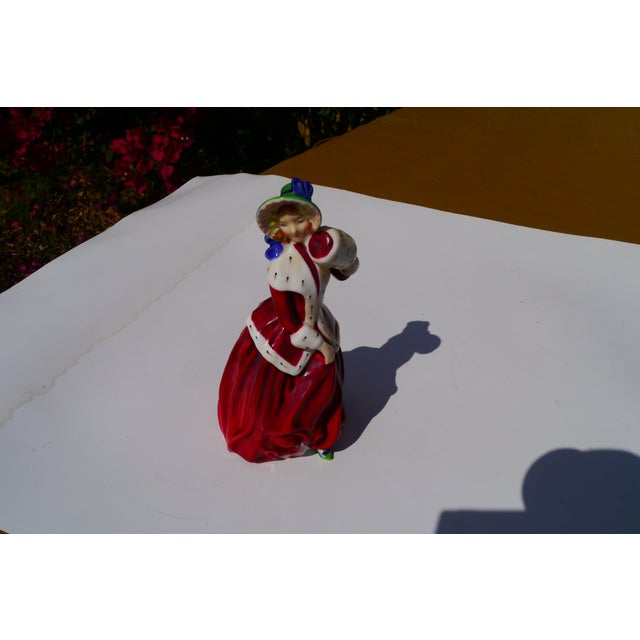 Vintage Royal Doulton England 1946 Figurine Hn1992 Christmas Morn Lady in Red For Sale - Image 9 of 13