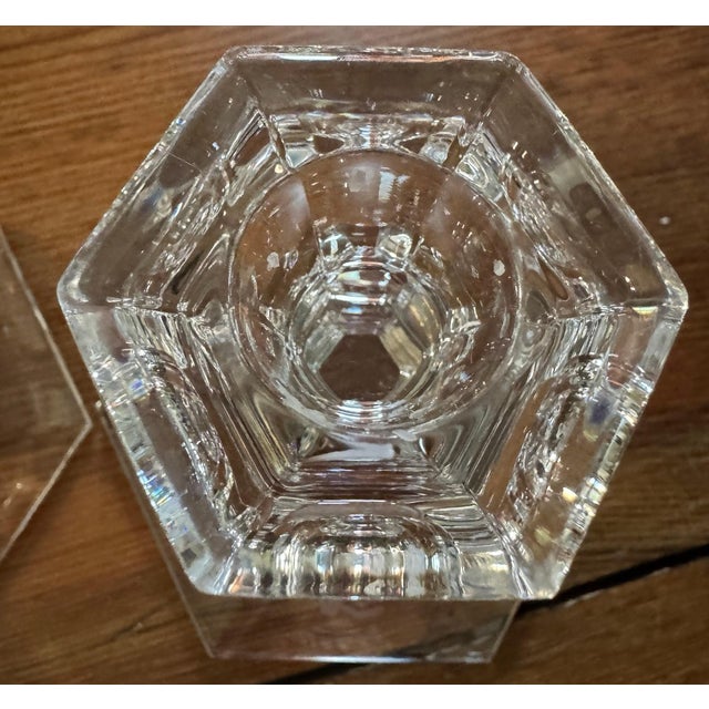 Transparent Mid 20th Century Val Saint Lambert Crystal Candle Holders With Piping Rock Club “Liberty Bell” Insignia – a Pair For Sale - Image 8 of 11