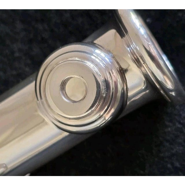 Sterling Silver Pierced Posy Holder by Hugh Crawshaw, Sheffield, 2004 For Sale - Image 9 of 18