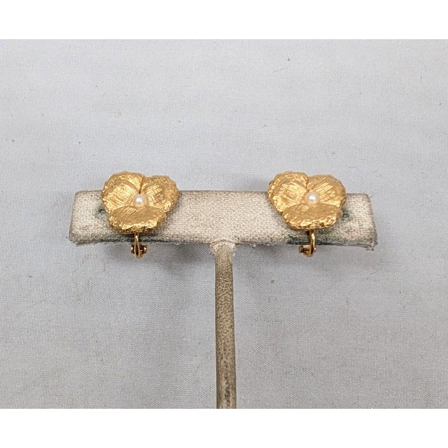 Napier Vintage 1960s Signed Napier Goldtone Faux-Pearl Pansy Clip Earrings-2 Pieces For Sale - Image 4 of 7