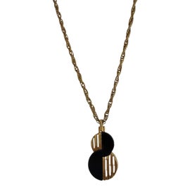 Example of Link and Chain Necklaces