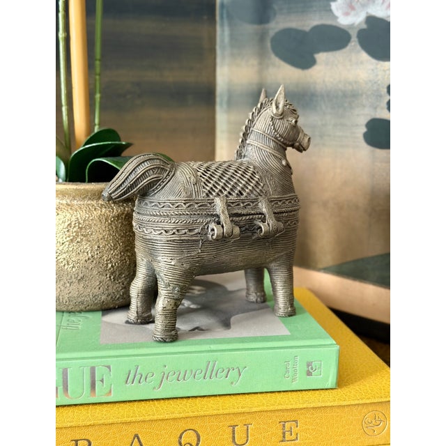 Antique Indian Primitive Bronze Metal Dhokra Trojan Horse Hinged Trinket Container Box For Sale In Los Angeles - Image 6 of 12