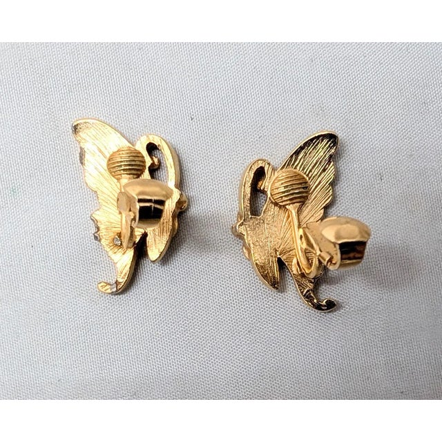 Vintage Signed Napier Goldtone Green & Blue Enamel Butterfly Clip Earrings- 2 Pieces For Sale - Image 14 of 14