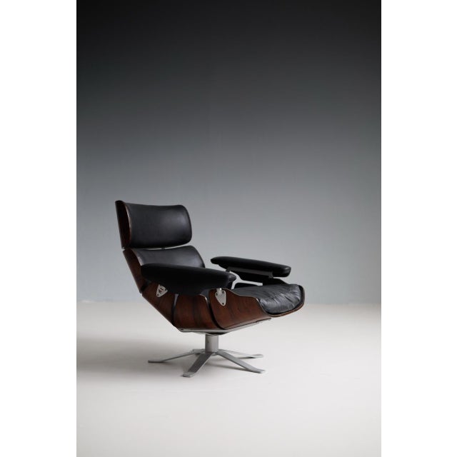 Lounge Chair attributed to Carlo Hauner, 1980s For Sale - Image 6 of 7