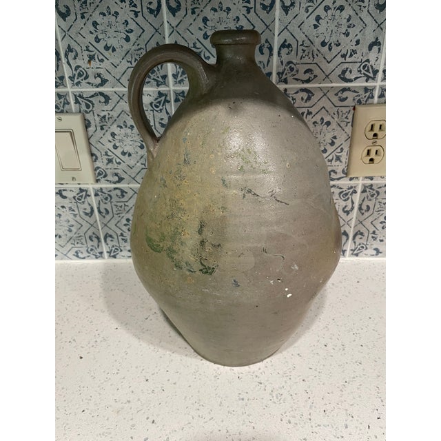 1900 - 1909 1900s Large Clay Water Jug For Sale - Image 5 of 7