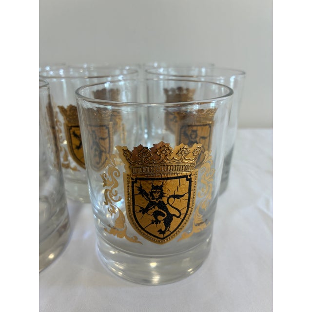 English Vintage Gold Heraldic Crest Lowball Glasses, Set of 8 For Sale - Image 3 of 11