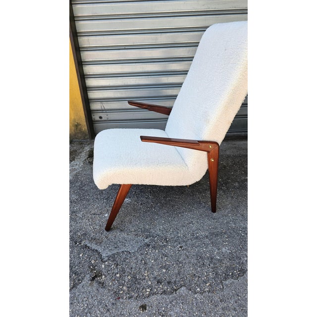 Mid-Century Modern Chairs in White Bouclé Fabric and Wood, 1950s, Set of 2 For Sale - Image 10 of 11