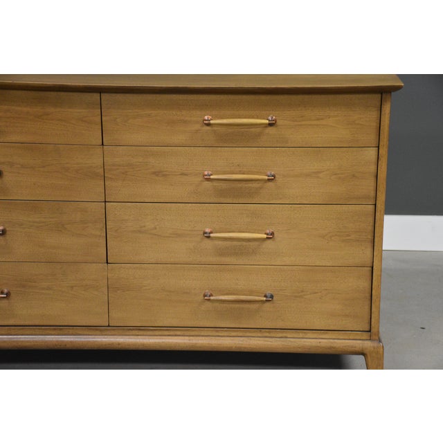 Henredon 60” Walnut Dresser For Sale In Boston - Image 6 of 10