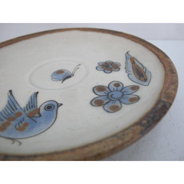 1960s Ken Edwards El Palomar Blue Bird Tonala Mexico Folk Art Coffee Tea Cup & Saucer For Sale - Image 5 of 12