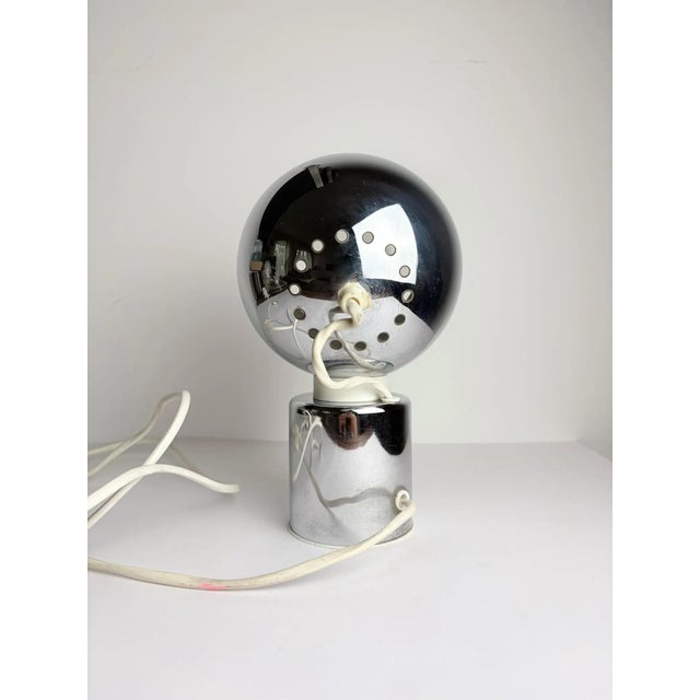 Magnetic Globe Table Lamp in Chrome by Goffredo Reggiani, Italy, 1970s For Sale - Image 4 of 11