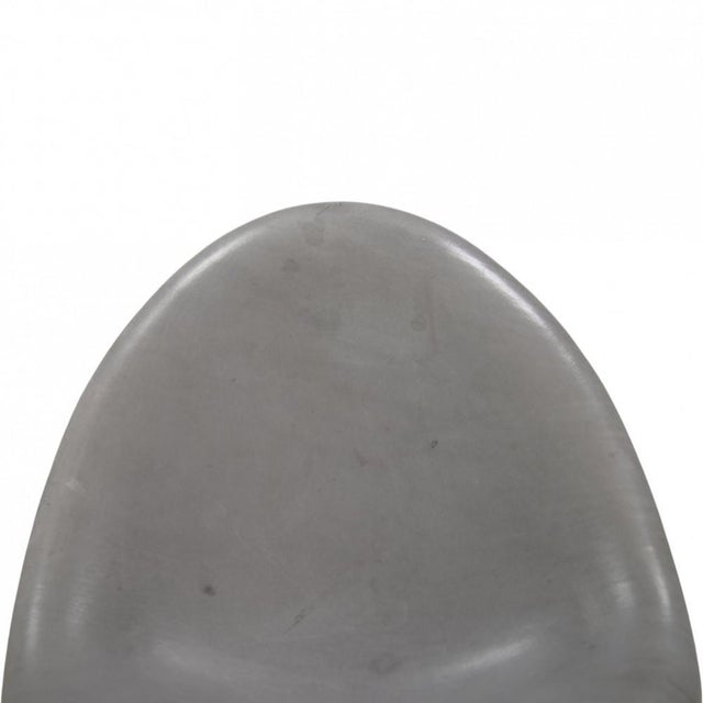 Vintage Drop Chair in Grey Grace Leather by Arne Jacobsen, 2015 For Sale - Image 9 of 18