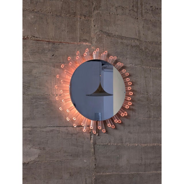1970s Mid-Century Modern Sun Wall Mirror in Pink Acrylic Glass, 1970s For Sale - Image 5 of 12