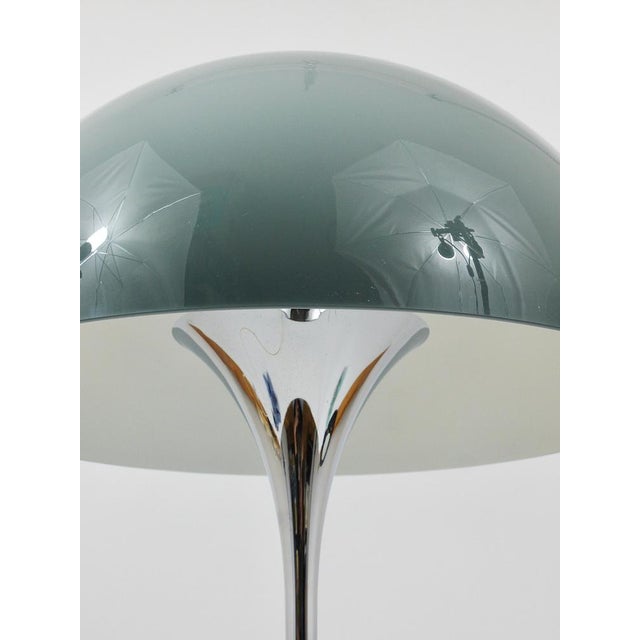 Louis Poulsen Panthella Table Lamp with Chrome Base and Grey Shade by Verner Panton for Louis Poulsen, 1970s For Sale - Image 4 of 16