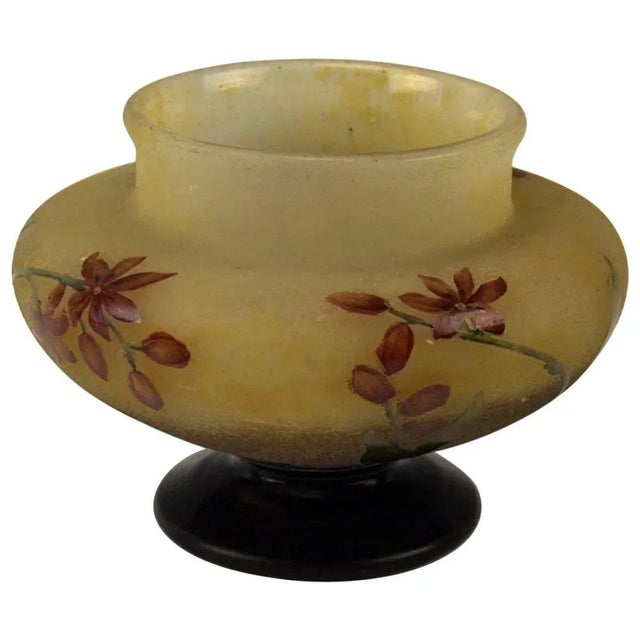 Glass Art Nouveau Vase Wallflowers Lorraine from Daum Nancy, France, 1900s For Sale - Image 7 of 7