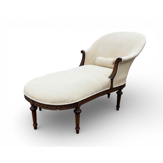 French Antique French Louis XVI Chaise Lounge For Sale - Image 3 of 17