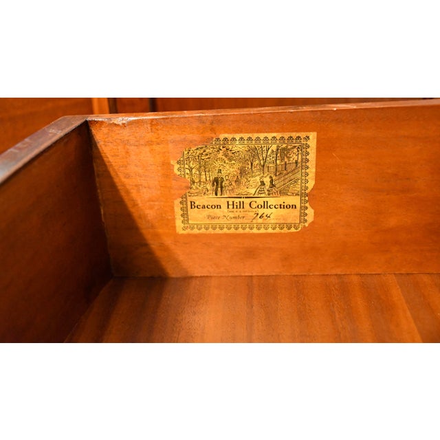 1920 Antique Beacon Hill Collection Regency Mahogany Nightstands Bedside Tables For Sale - Image 15 of 18