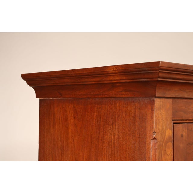 David T. Harring Chippendale Style Walnut Two Piece Jackson Press For Sale - Image 4 of 18