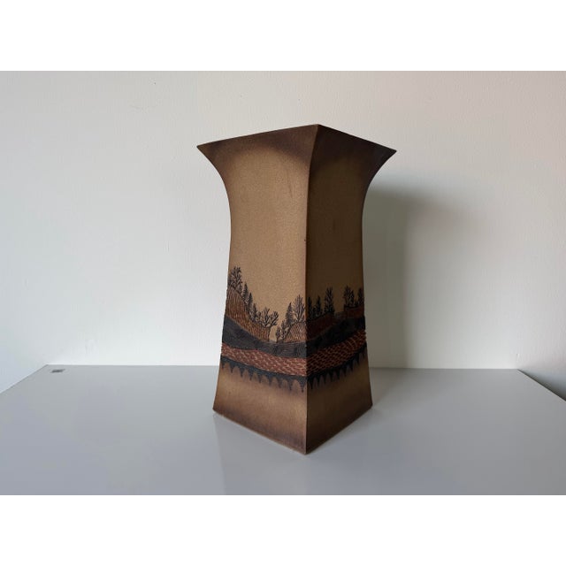 Contemporary Vintage Ron Lederer Studio Pottery Sculptural Landscape Vase – Unsigned For Sale - Image 3 of 12