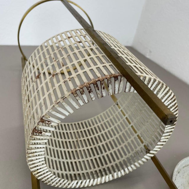 Mid-Century Hollywood Regency Brass Umbrella Stand in the style of Mathieu Matégot, France, 1950s For Sale - Image 9 of 18