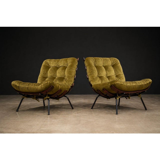 Pair of “Costela” Armchairs in Brazilian Hardwood & Olive Mohair, by Martin Eisler, Brazil, 1956 For Sale - Image 9 of 18