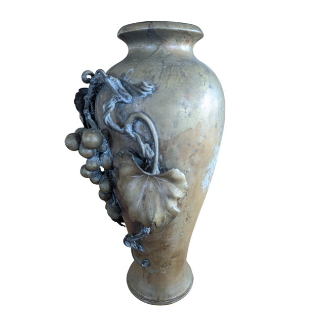 Japanese 19th Century Meiji Period Japanese Cast Bronze Vase With a Grape Motif For Sale - Image 3 of 6