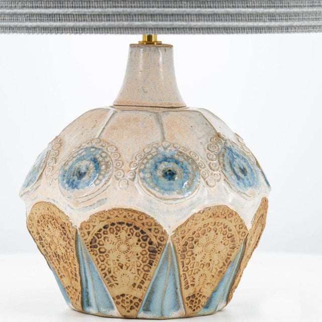 1970s Round Ceramic Table Lamp with Custom Blue Silk Lampshade by René Houben, 1970 For Sale - Image 5 of 12