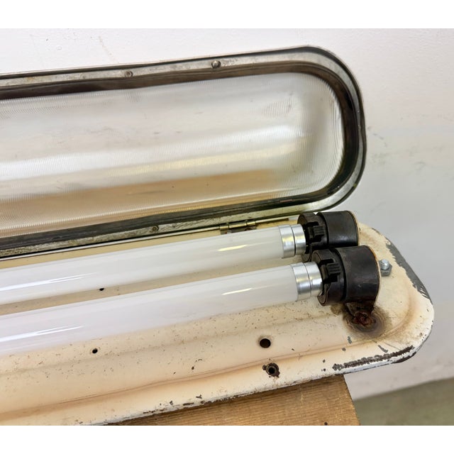 Industrial Aluminium Hanging Tube Light, 1970s For Sale - Image 14 of 18