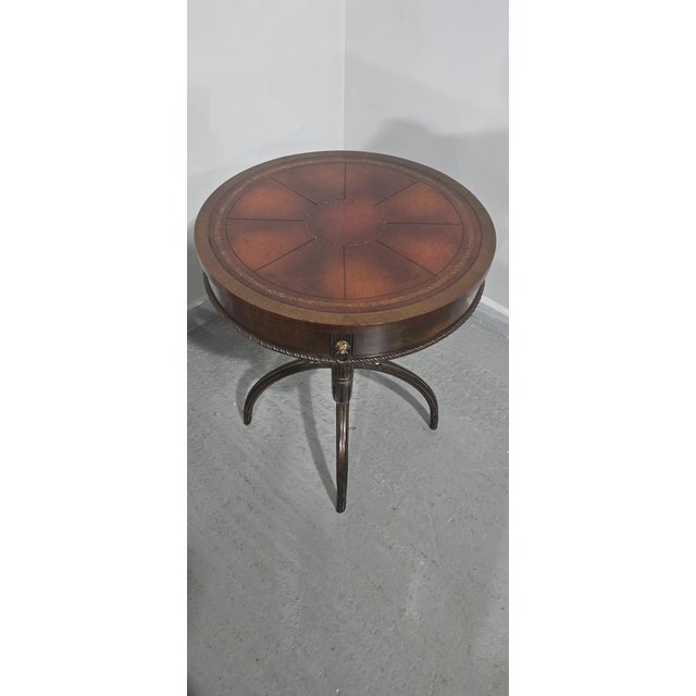 Mahogany Occasional Centre Table, 1920 For Sale - Image 11 of 14
