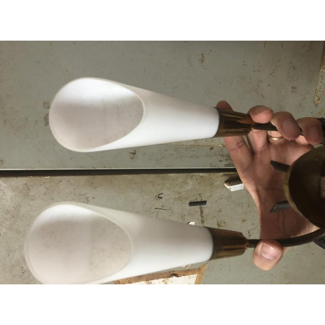 Mid-Century Modern Brass and Glass Wall Lamps attributed to Stilnovo, 1950s, Set of 2 For Sale - Image 3 of 7