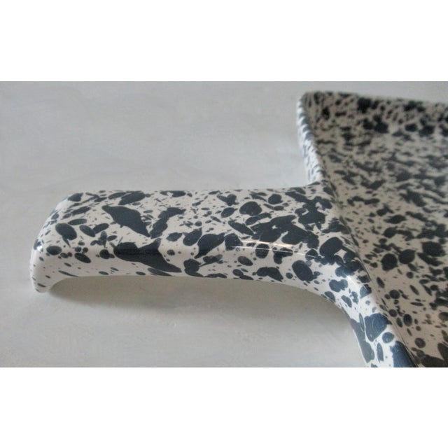 White Vintage MCM "Dr. Douglass," Ironstone Enameled Splatter-Motif Handled Bread/Baking Pan For Sale - Image 8 of 12