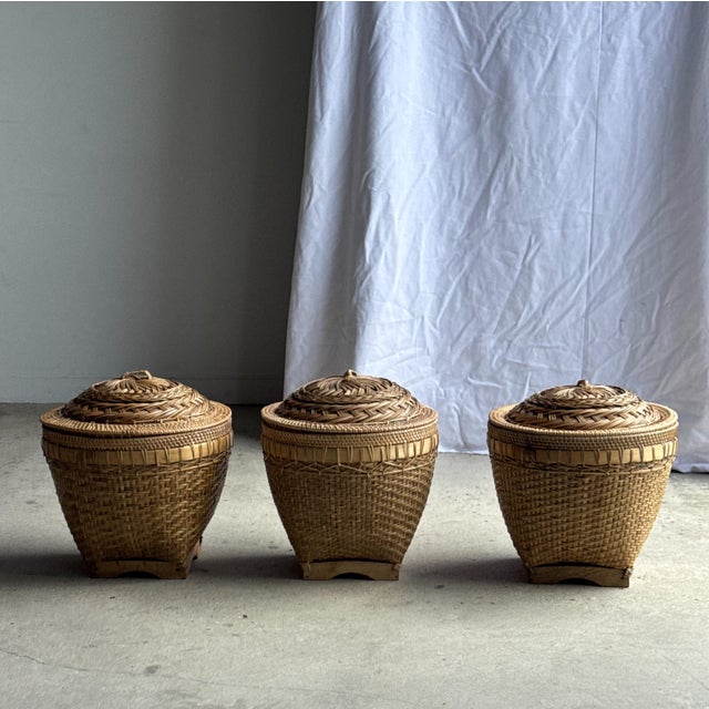 Traditional Indonesian Woven Basket For Sale - Image 15 of 18