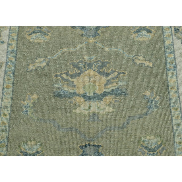Turkish Oushak Rug 5'2" x 6'3" #17585 For Sale In Houston - Image 6 of 8