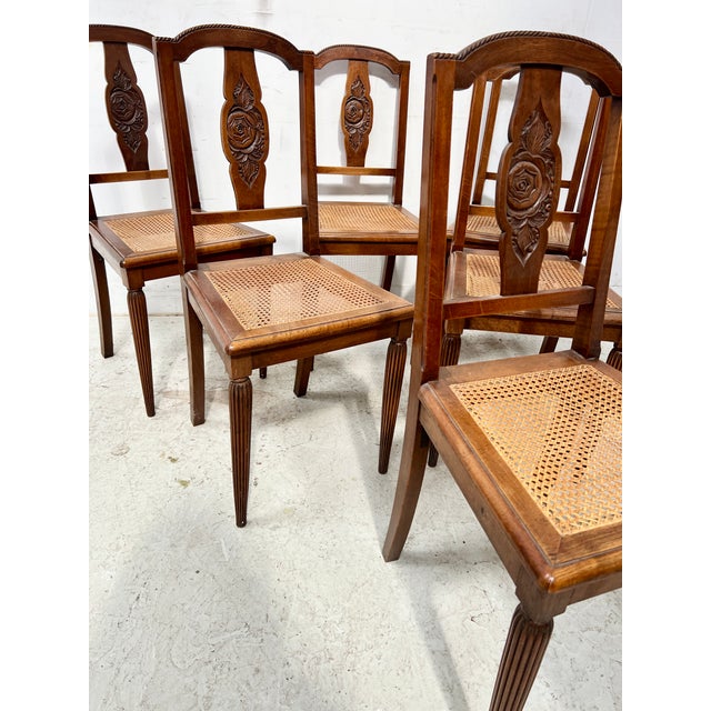 Art Deco Table and Chairs in Walnut, 1930s, Set of 7 For Sale - Image 15 of 18