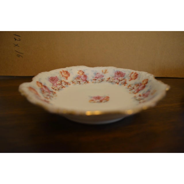 French 1940s Rose Wreath Small Candy/Nut Dish For Sale - Image 3 of 4