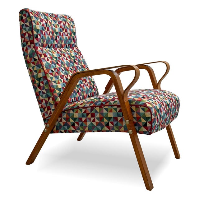 A timeless armchair designed by František Jirák for Tatra Pravenec in the 1960s–70s. The model combines post-war modernist...