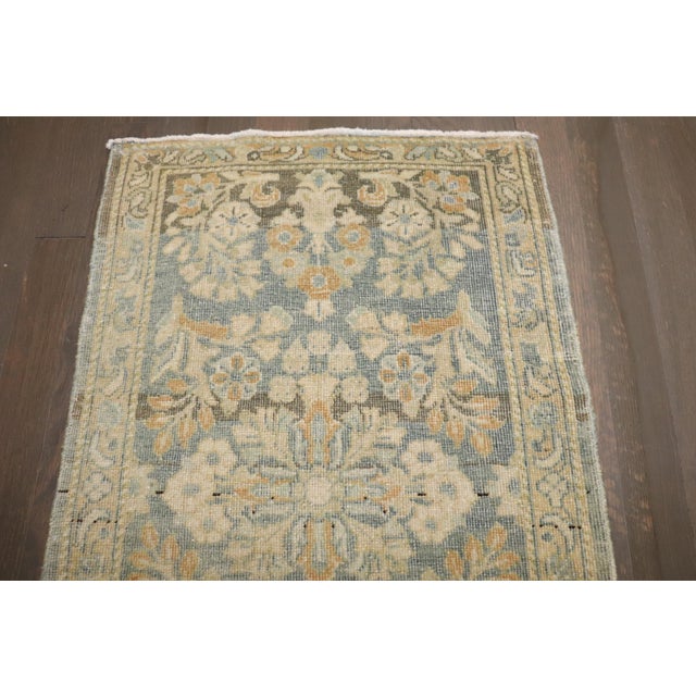 Antique Zabihi Collection Persian Sarouk Small Rug For Sale In New York - Image 6 of 7