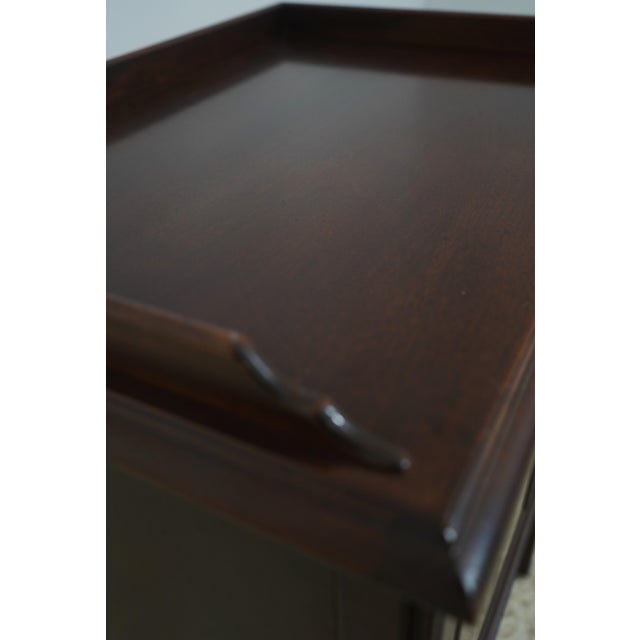 Pair of Drexel Heritage Mahogany Chippendale Style Nightstands For Sale - Image 9 of 18
